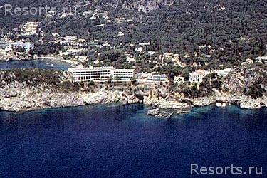 Akrotiri Beach Hotel 1